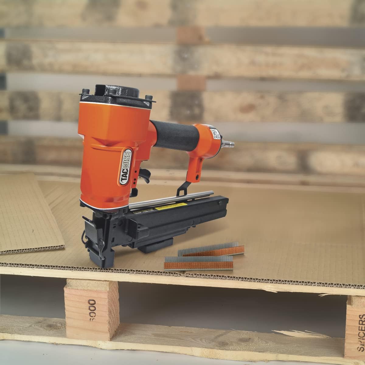 Tacwise G1738V Wide Crown Air Stapler – 16-38mm